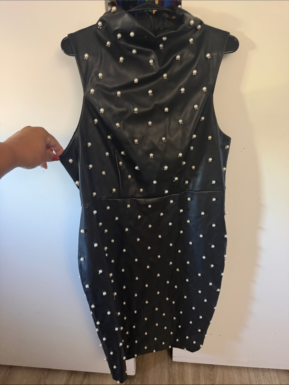 1X faux leather with pearls